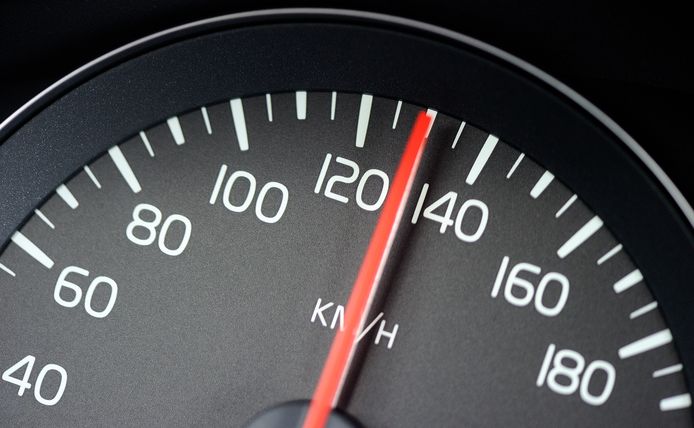 ROTTERDAM - Snelheidsmeter in een auto toont de gereden snelheid.
ANP XTRA LEX VAN LIESHOUT
