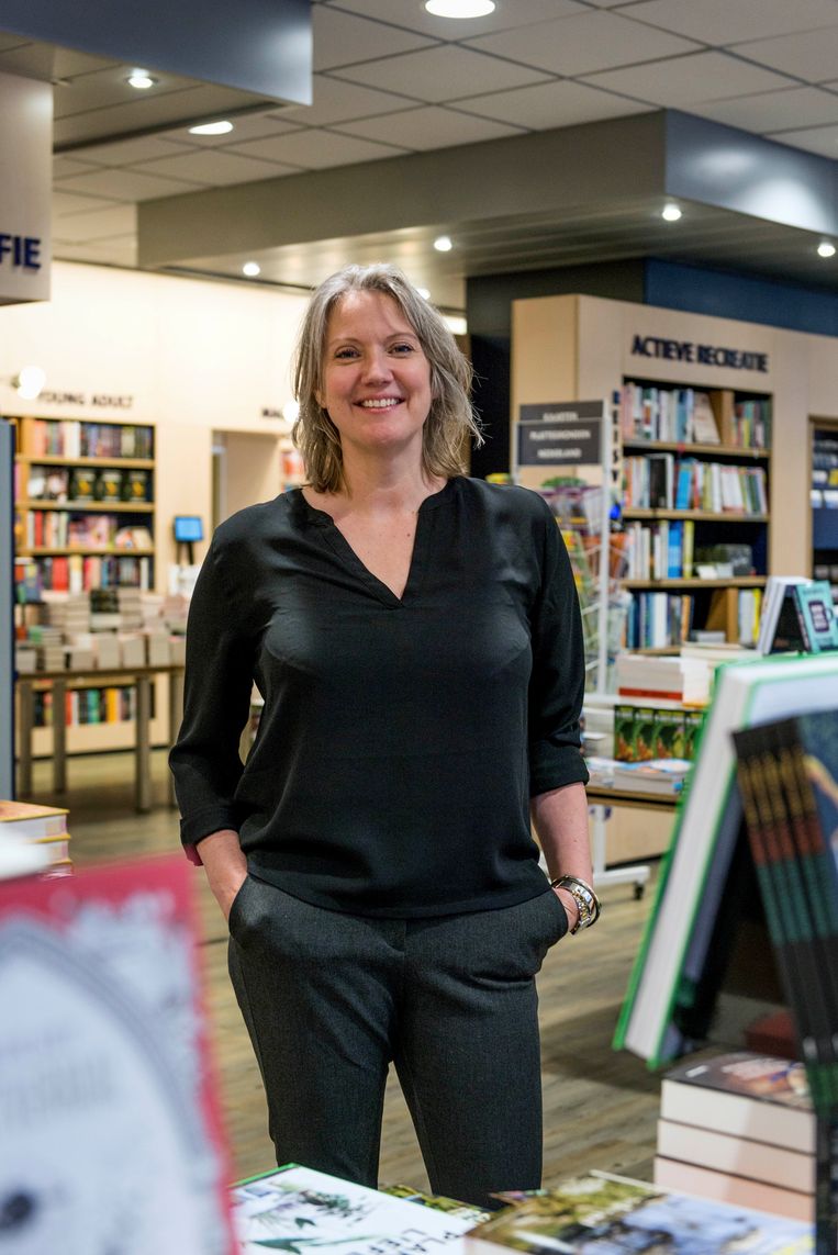 Anne Sluijs van boekhandel Paagman in Delft Beeld Eva Faché