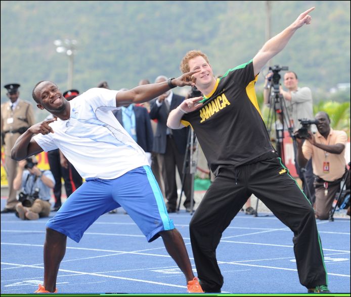 Usain Bolt et le prince Harry en 2012 lors de la tournée de ce dernier en Jamaïque.