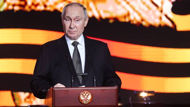 “C’est incroyable, les chars allemands nous menacent à nouveau”: Poutine fait le parallèle entre la Seconde Guerre mondiale et le conflit en Ukraine