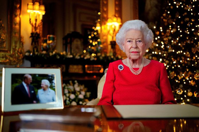 Koningin Elizabeth heeft zaterdag in haar kersttoespraak veel gesproken over haar in april overleden echtgenoot prins Philip.