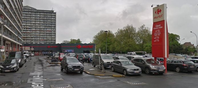 De vrouw stal bij de Carrefour waar ze zelf werkte