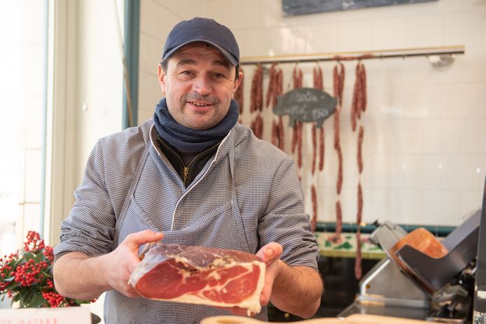 Ruben Vande Walle, de zevende generatie slagers en slachters in Berchem.