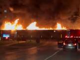 Goederenrein rijdt met brandende lading door Canadese stad