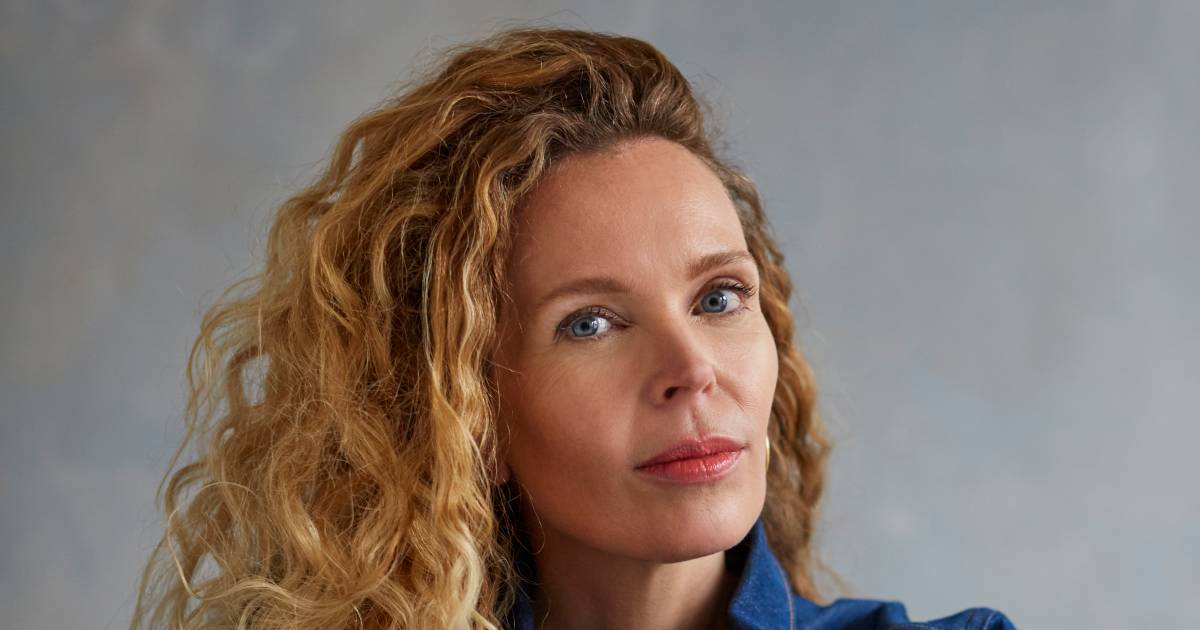 Bestsellerauteur Roxane van Iperen vertelt over haar nieuwe boek ‘Dat beloof ik’ Den Bosch AD.nl
