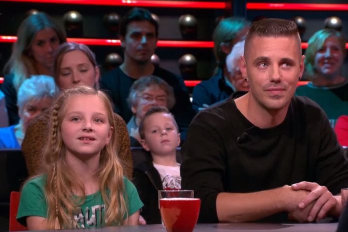 Laat Die Arme 9 Jarige Jaylinn Nou Gewoon Zichzelf Zijn Show Ad Nl