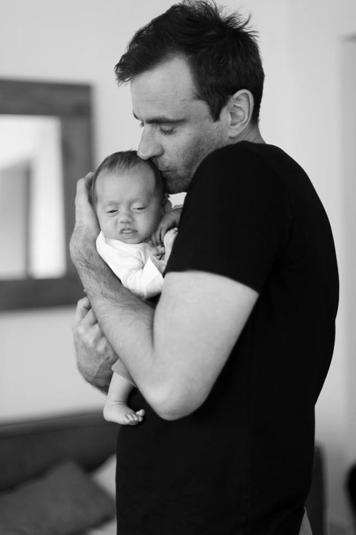 Wim Soutaer met baby Lilou.