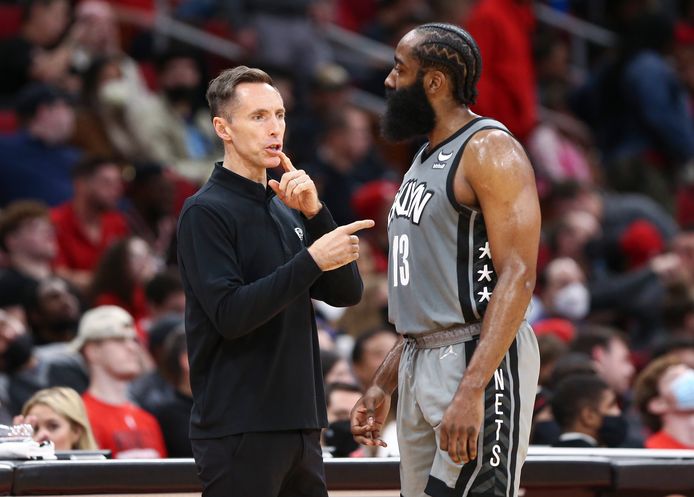 James Harden retrouvait les Rockets, il a marqué 27 points, mais ça n'a pas suffi.