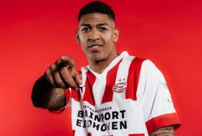 Patrick van Aanholt in het shirt van PSV.