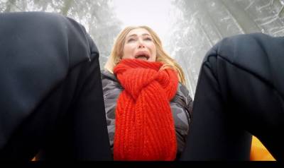 Estelle staat doodsangsten uit in bobslee met Gordon