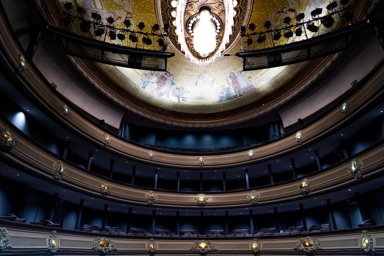 De Koninklijke Schouwburg in Den Haag heeft een ‘prikkelarme’ rustruimte bij het eerste balkon. Beeld Freek van den Bergh / de Volkskrant