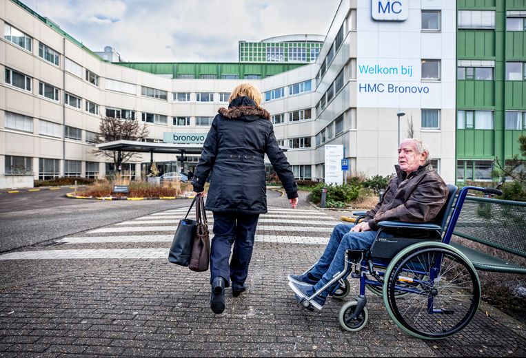 Het Bronovoziekenhuis in Den Haag.  Beeld Foto Raymond Rutting / de Volkskrant