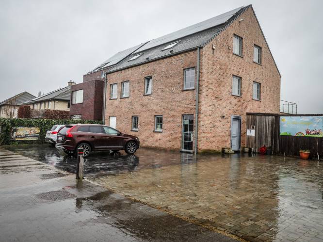 Kortgedingrechter schort sluiting van Oostkampse crèches tijdelijk op, uitbaatster reageert: “Ik wilde iets terugdoen voor de ouders”