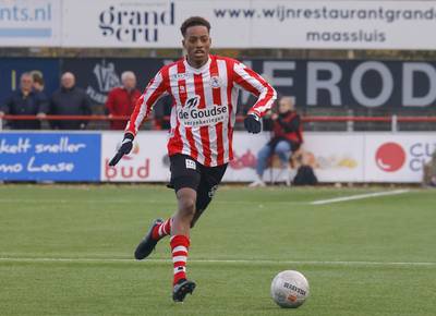 Verhaal van Spartabelofte Rayvien Rosario leest als een jongensboek