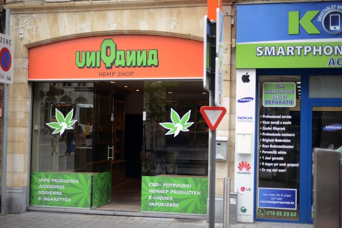 Grote hoeveelheid voorkomen Gesprekelijk Stad Leuven schrapt verbod op CBD-winkels die legale cannabisproducten  verkopen: “Reglement niet afdwingbaar” | Leuven | hln.be