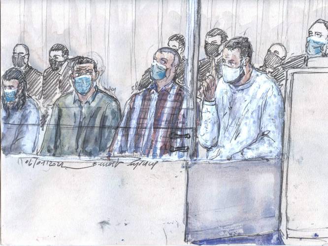 Vijf beschuldigden proces terreuraanslagen Parijs in juli naar België