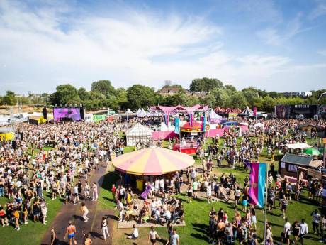 Evenementen willen 1,5 meter weg en 100 procent open: 'Deze plannen zijn diepe belediging’