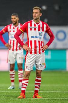 Einde van een tijdperk, TOP Oss zet geblesseerde aanvoerder op straat: ‘Mijn status is dus niks waard’