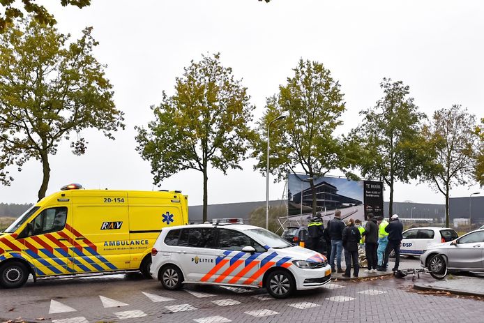 Ongeluk op Swaardvenstraat in Tilburg.