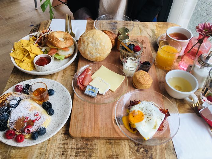 RESTOTIP. Brunch a Lotte in Hasselt: “Zoete French toasts, 'scones' of  American pancakes: hier is het 'homemade' én hoef je niet te kiezen” |  Restotips Limburg | hln.be