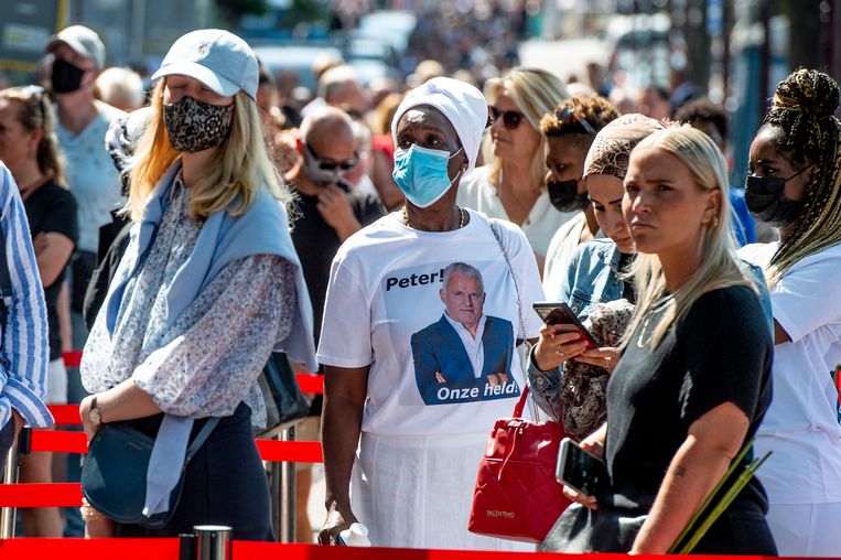 Hoe Peter R. de Vries een volksheld werd: ‘We zijn allemaal nabestaanden’