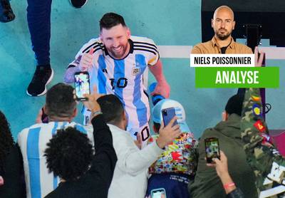 “Hij maakt van dit WK steeds meer zijn speeltuin”: onze chef voetbal ziet hoe Messi in Qatar aan Goddelijke ‘last dance’ bezig is