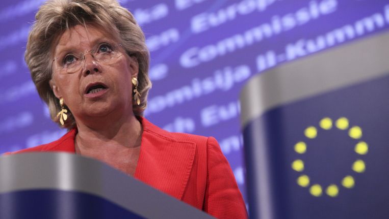 Eurocommissaris Viviane Reding wil met quata meer vrouwen in de top van het bedrijfsleven. Beeld EPA
