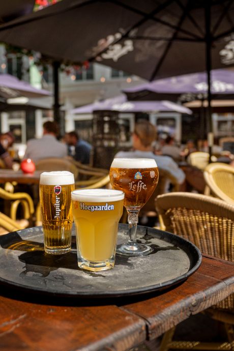 Lezers over duur drankje op het terras: ‘Ik terras niet meer’