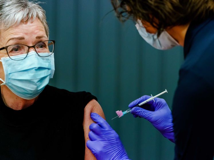 Nederland bereikt mijlpaal 1 miljoen vaccinaties, Europese middenmoot in zicht