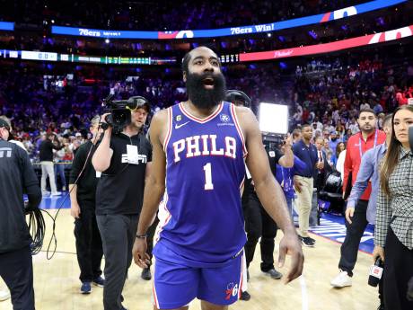 Philadelphie revient à hauteur de Boston, Phoenix résiste à Jokic 