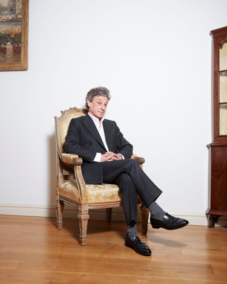 Adam Zamoyski: ‘Napoleons naleven duurt nu al bijna twee eeuwen. Nog altijd spreekt hij tot de verbeelding, als held en schurk.’  Beeld Erik Smits