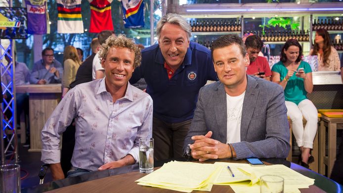 Tour Du Jour Wordt Een Luidruchtige Avondetappe Show Gelderlander Nl