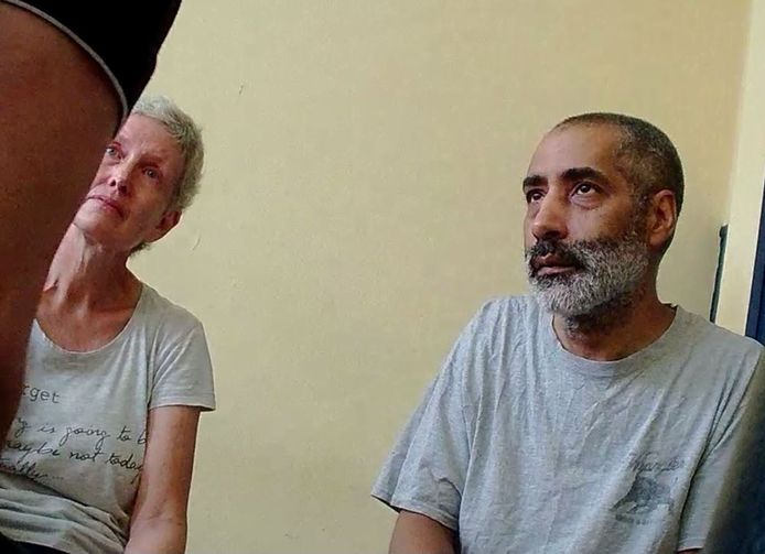 Hilde Van Acker (56) en Jean-Claude Lacote (53) in de cel in Ivoorkust.