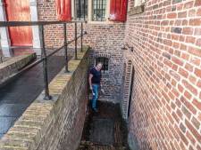 Mysterieuze wildpoeper in Gennep stelt ook stadsarcheoloog Jan voor raadsel: ‘Het ging als een fladder naar beneden’
