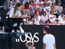 Federer betrapt op vloeken in kwartfinale