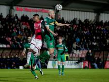 FC Dordrecht kan Jong Ajax slechts één helft beteugelen