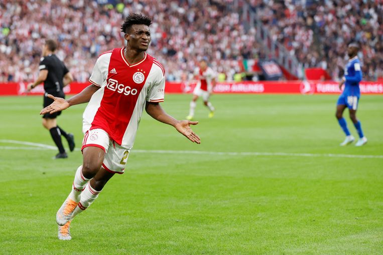 Mohammed Kudus viert zijn prachtige 3-0 in de eerste helft van de wedstrijd tegen Rangers FC. Beeld Pro Shots / Toon Dompeling
