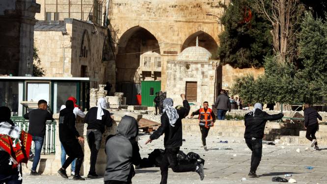 Palestijnse militanten lanceren raketten richting Israël en Gaza