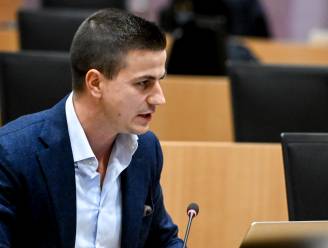 Opnieuw stemming over parlementaire onschendbaarheid Dries Van Langenhove na klacht van UGent-medewerker, parket vraagt buitenvervolgingstelling