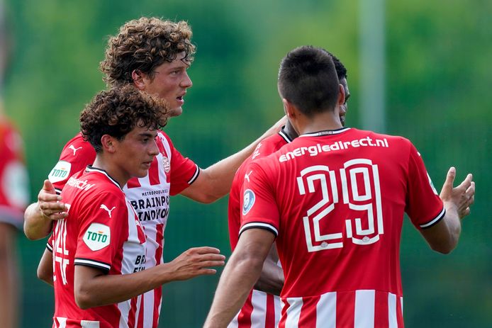 PSV werkte zich afgelopen weekend in het zweet tegen SC Verl en hier tegen KFC Uerdingen 05.