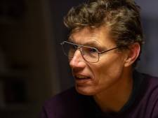 Gebroken ribben en een klaplong, toernooidirecteur Bas van de Goor mist door val WK volleybal vrouwen