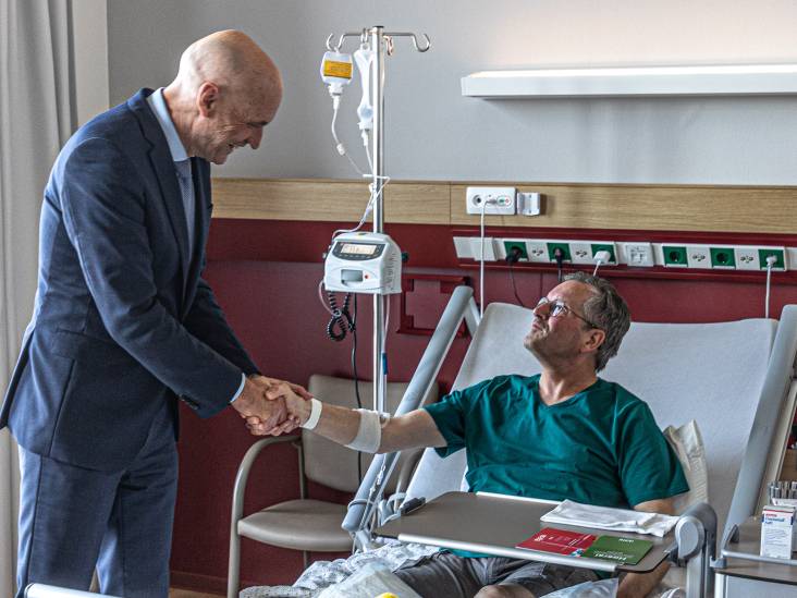 Niemand die het wil, maar straks halen we pillen toch uit China