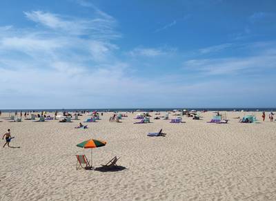 Toerist vindt granaat op strand Oostende: groot deel van strand Oosteroever ontruimd