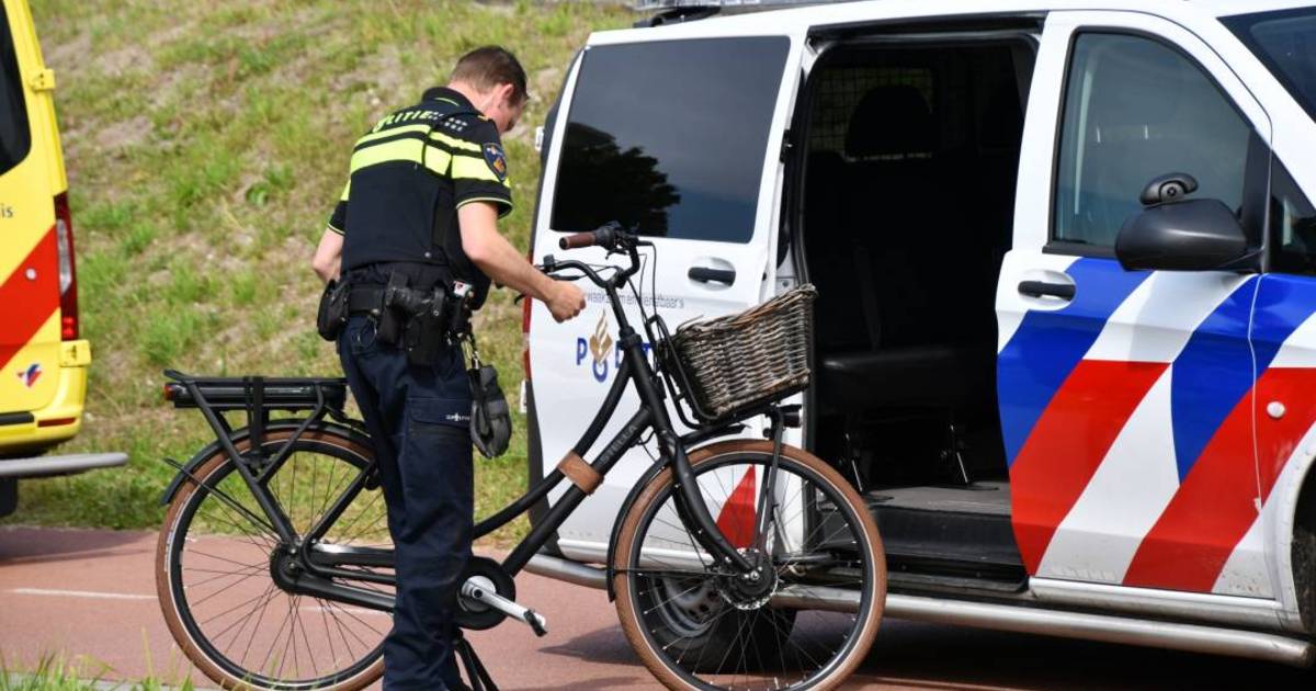 Twee fietsers gewond bij botsing in Goes.