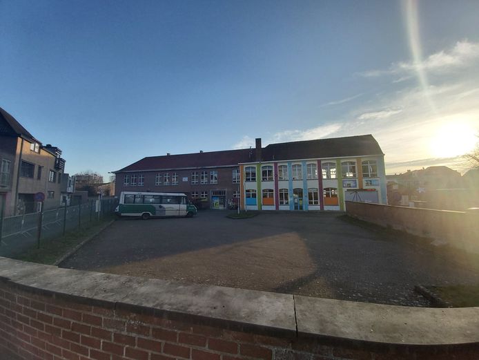 Het Huis van het Kind is gevestigd op de Vroonhofsite.