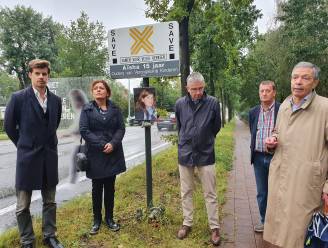 “Als je te snel rijdt, zie je minder”: nieuwe campagne tegen overdreven snelheid gestart op plaats waar Aïsha (15) twaalf jaar geleden het leven liet