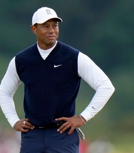 Tiger Woods souffre toujours de sa jambe accidentée, mais veut jouer les Majeurs en 2023