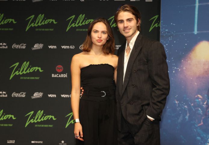 Maksim Stojanac en Ninalotte Roose op de première van ‘Zillion’.