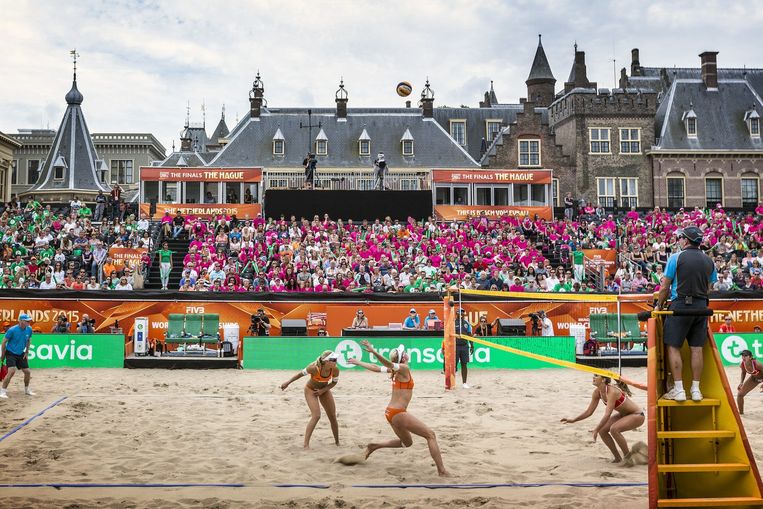 Uizicht op de gebouwen van het binnenhof. Beeld Jiri Buller