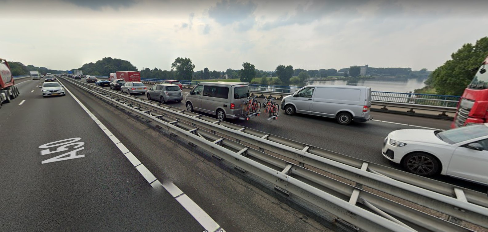 Snelweg A50 Bij Ravenstein Verdubbelt Waarschijnlijk In Rijstroken 